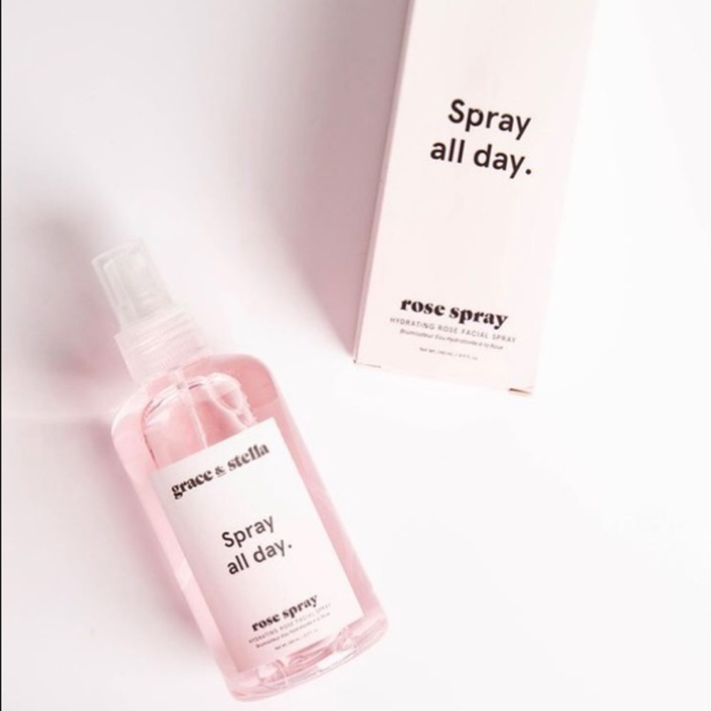 Unopened Grace & Stella rose spray